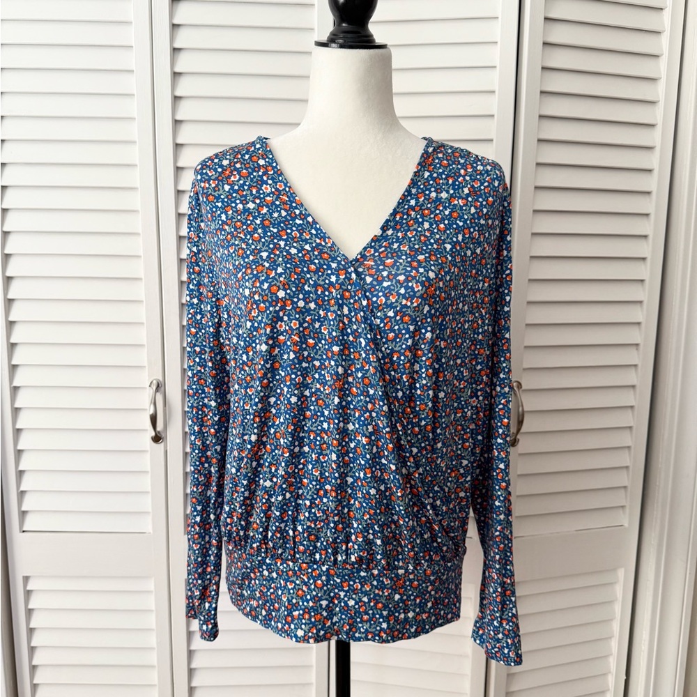 New LOFT Floral V-Neck Blouse size large